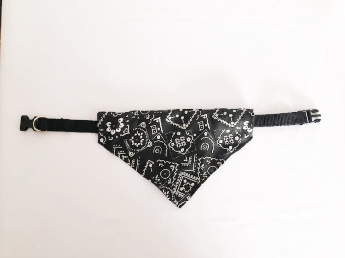 Collar regulable para mascotas